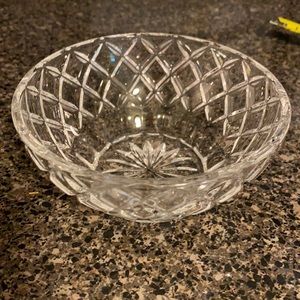Beautiful Crystal Bowl Excellent Condition 5in dia